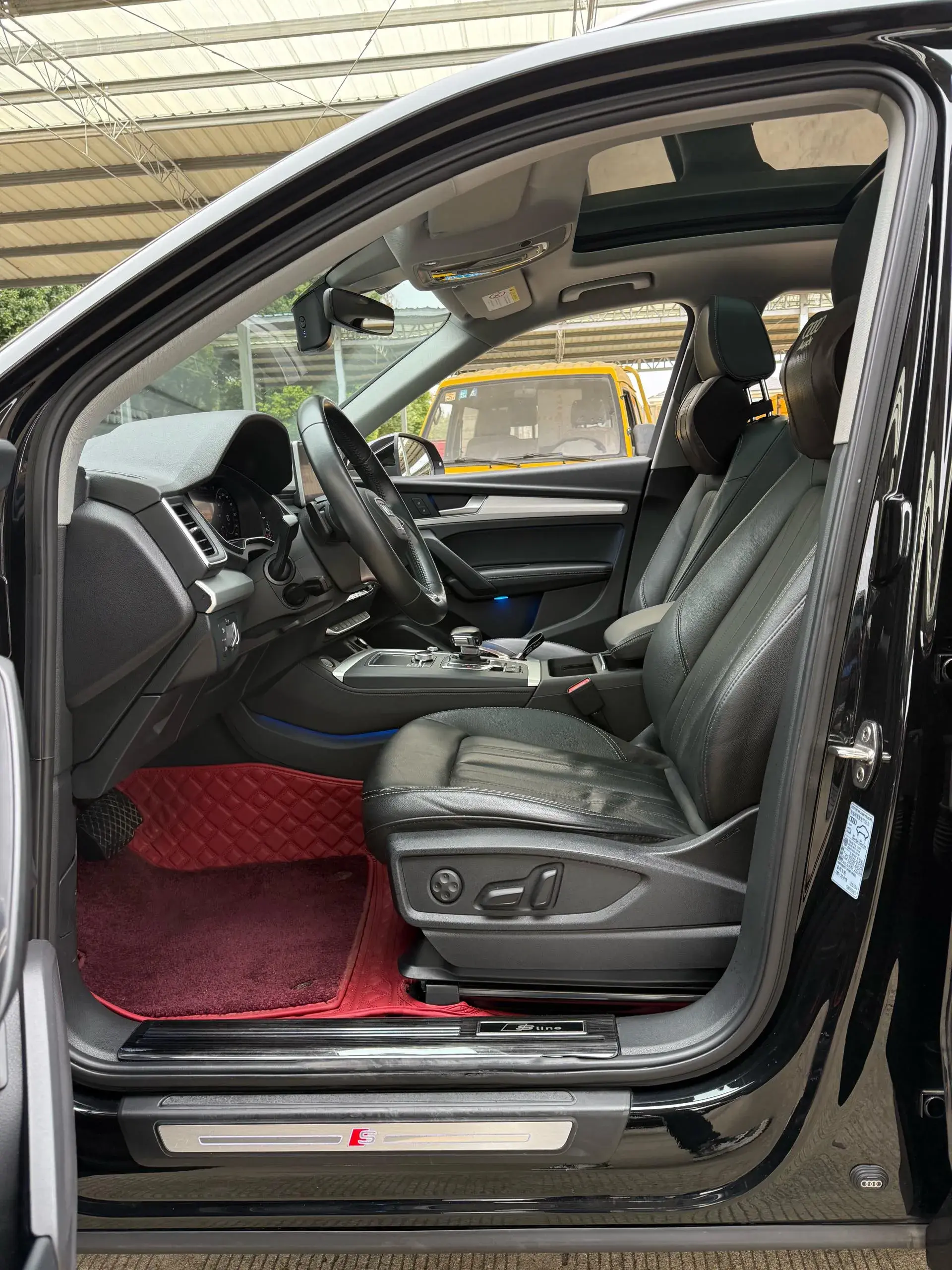 2020 AUDI Q5L thumbnail 4