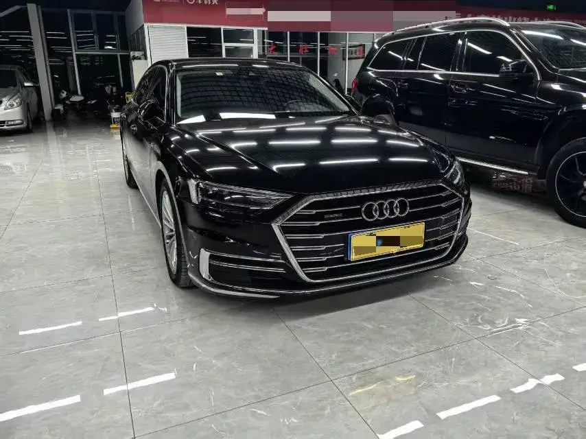 2019 AUDI A8 thumbnail 2
