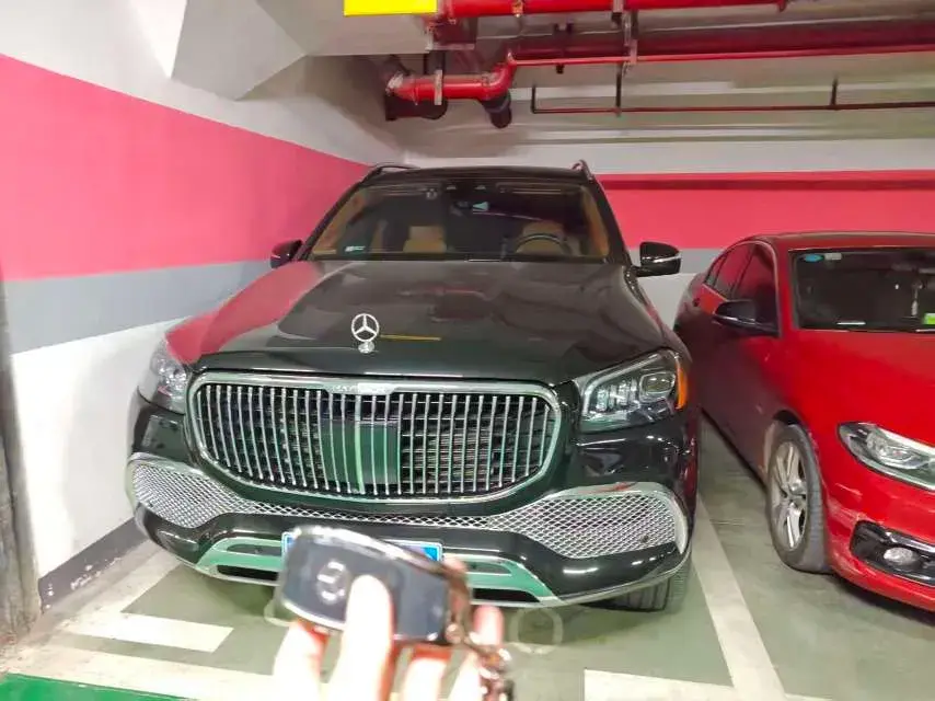 2024 MERCEDES-BENZ GLS thumbnail 2