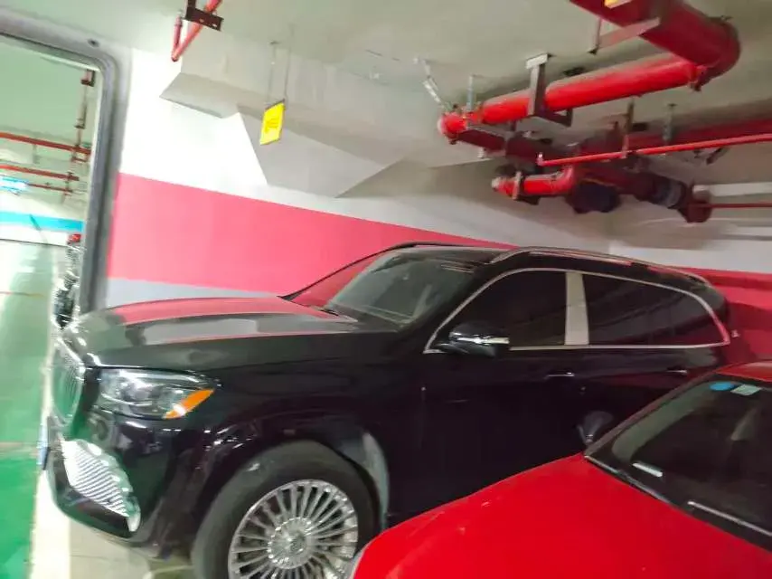 2024 MERCEDES-BENZ GLS thumbnail 3