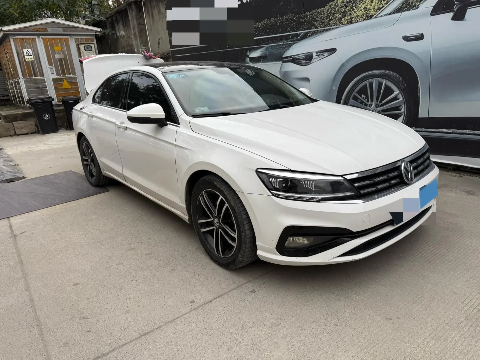 2019 VOLKSWAGEN LAMANDO thumbnail 3