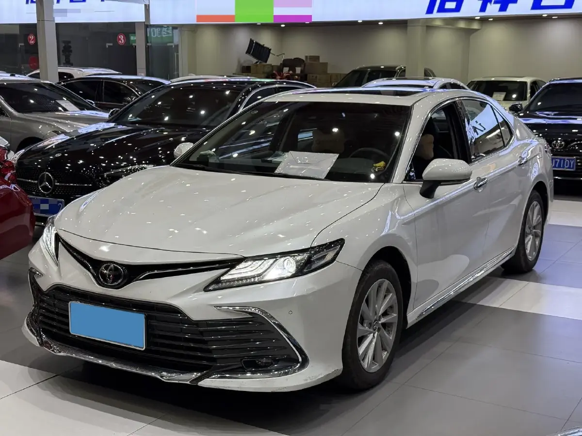 2023 Toyota Camry 2.0L 177HP L4 CVT