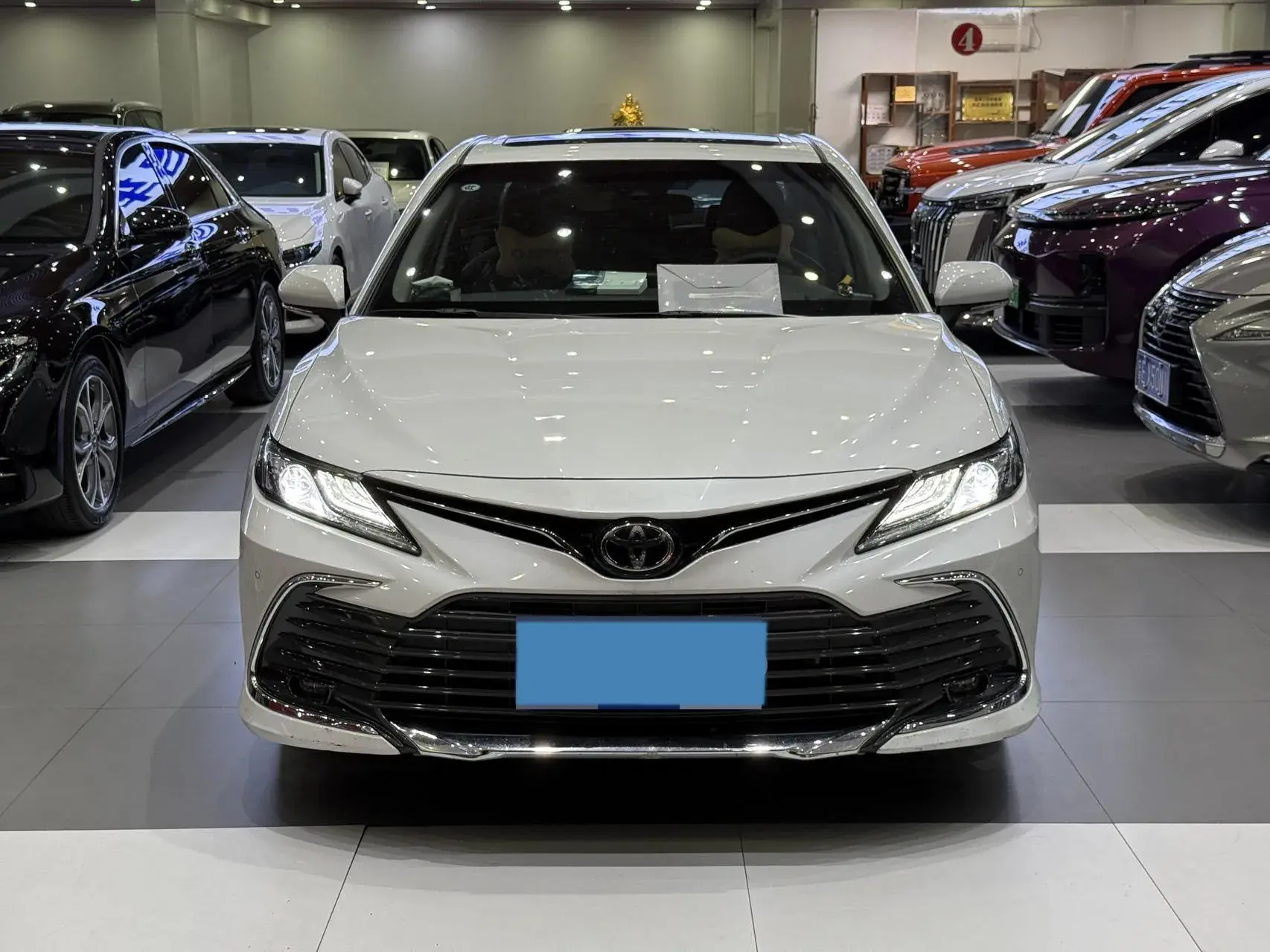 2023 TOYOTA CAMRY thumbnail 2