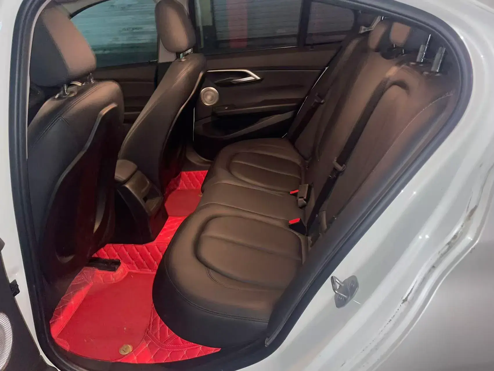 2021 BMW 1 thumbnail 2