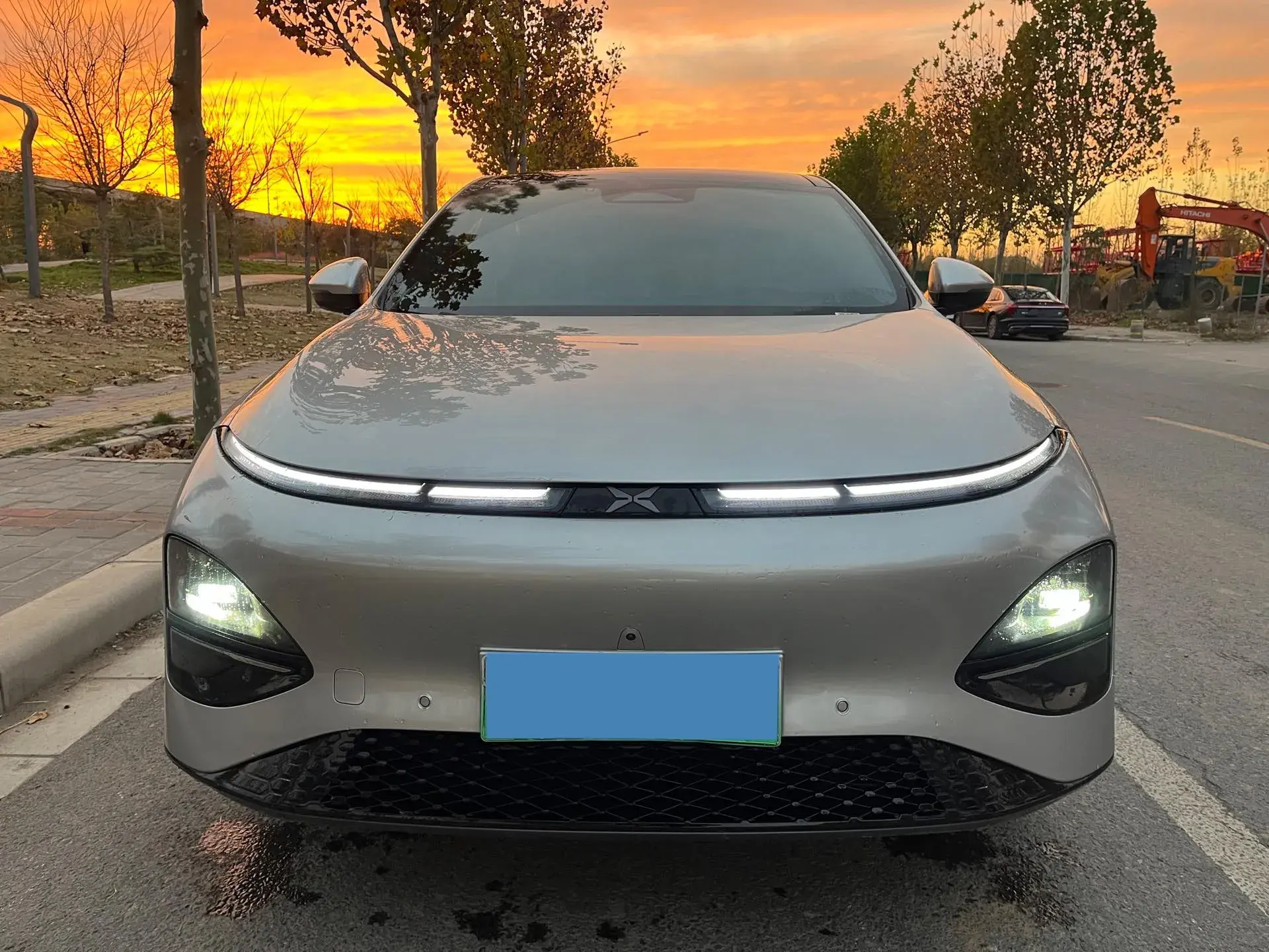 2023 XPENG G6 thumbnail 2