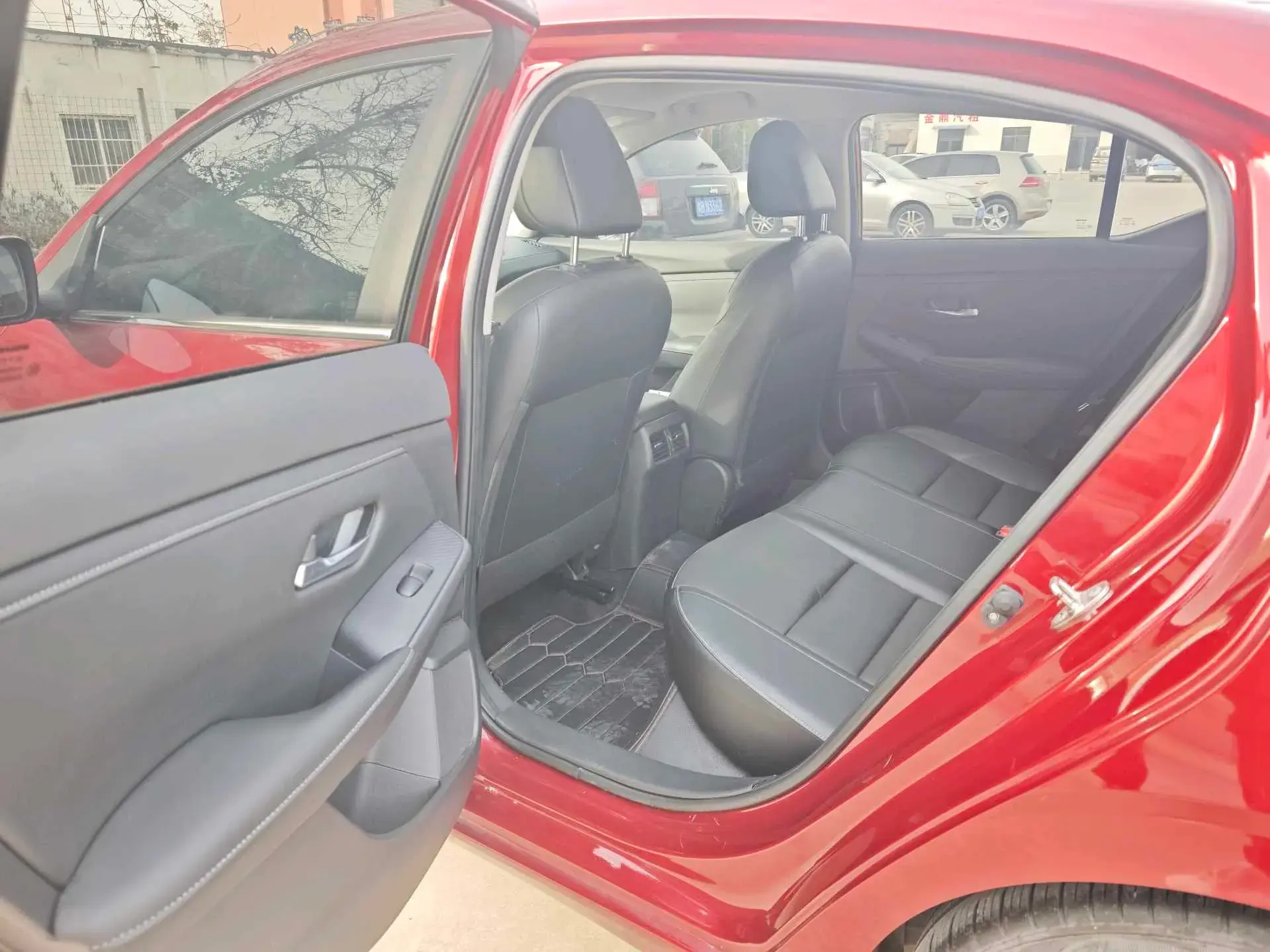 2022 NISSAN SYLPHY thumbnail 4