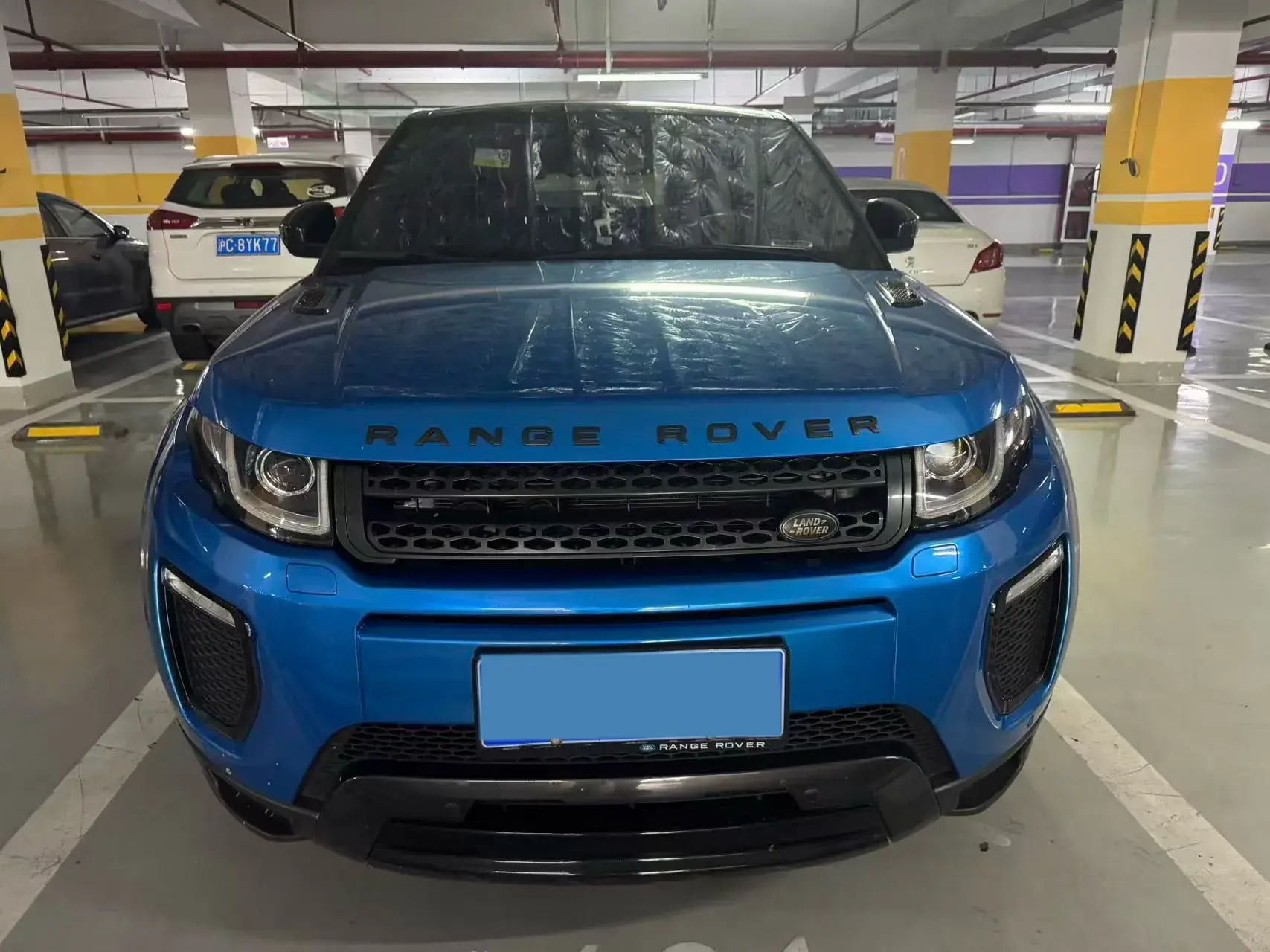 2018 LAND ROVER thumbnail 3