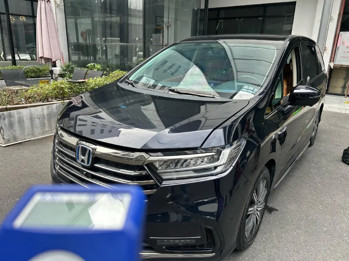 2022 Honda Odyssey 2.0L 146HP L4 E-CVT Hybrid
