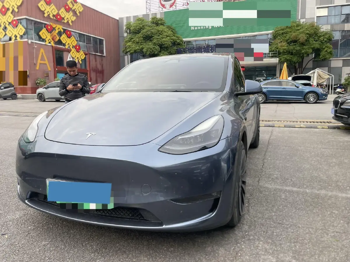 2021 Tesla Model Y BEV 60KWH