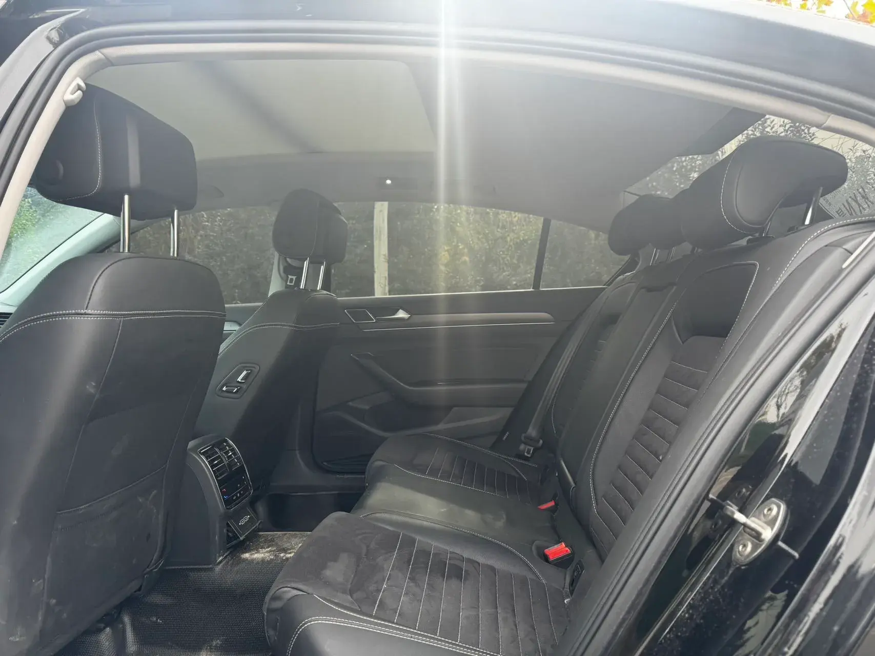 2020 VOLKSWAGEN MAGOTAN thumbnail 3