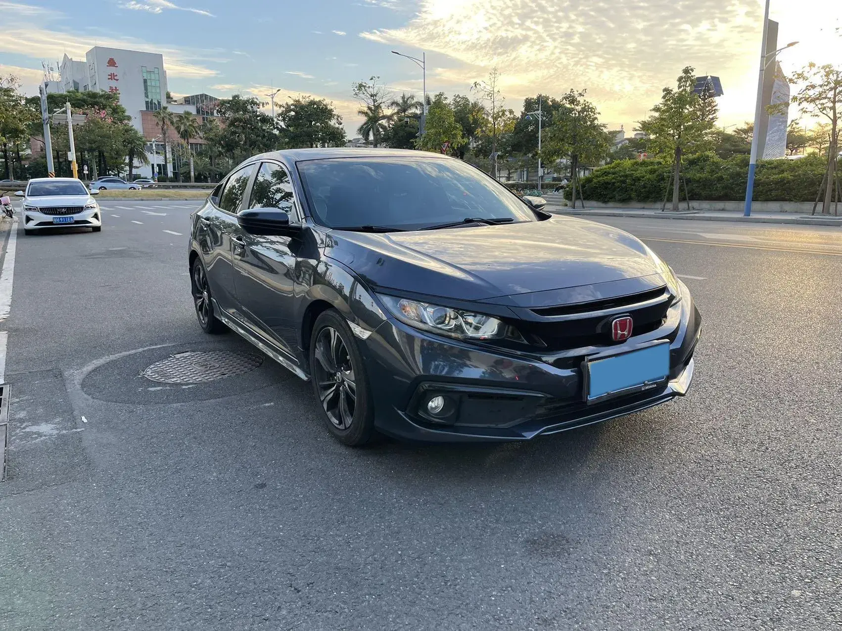 2019 HONDA CIVIC thumbnail 3