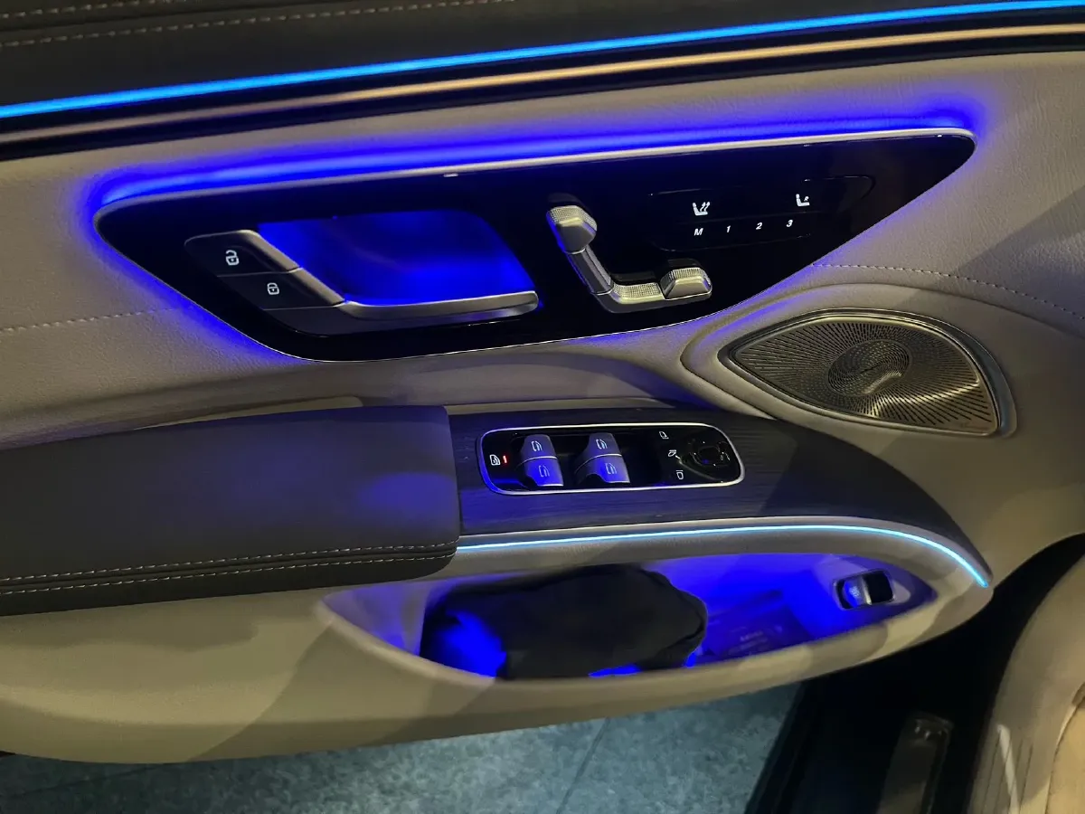 2022 Mercedes-Benz EQS Class BEV 111.8KWH,autocango,china used car exporter,china ev exporter,chinese used car exporter,chinese used ev exporter