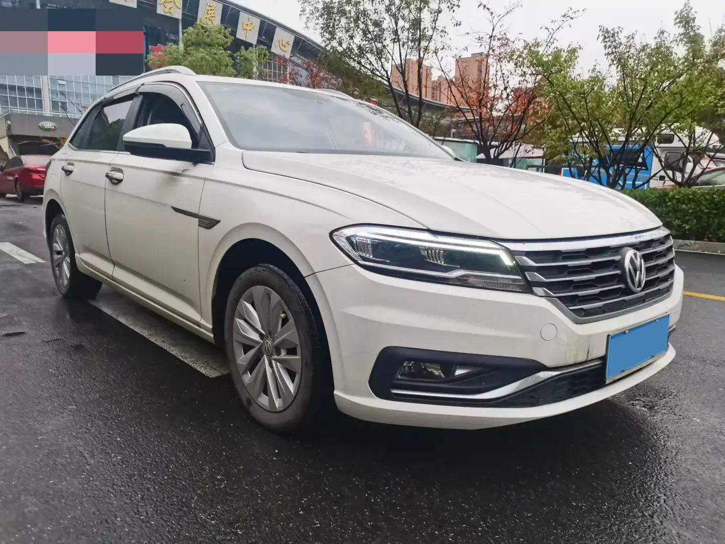 2019 VOLKSWAGEN LAVIDA thumbnail 3