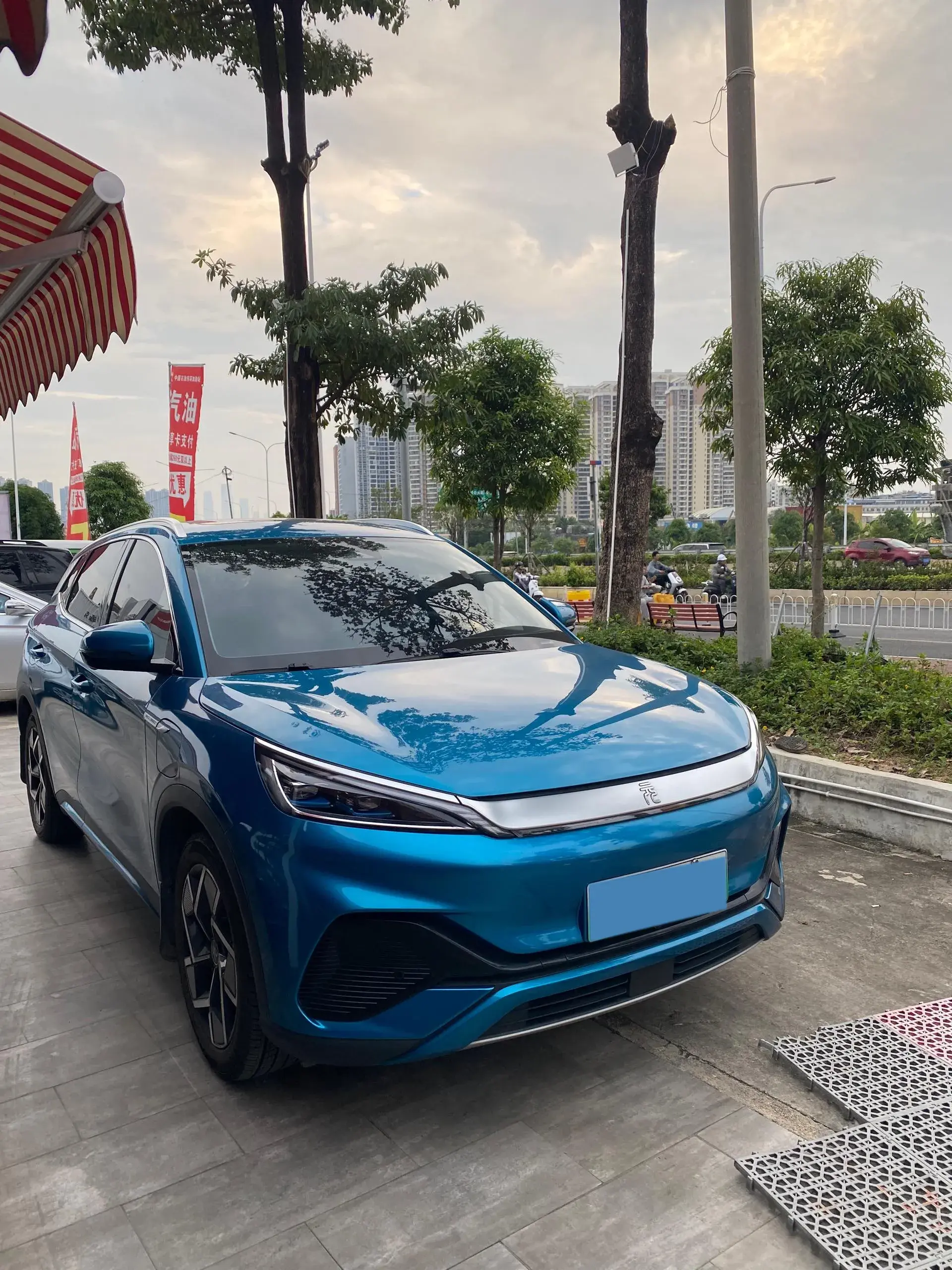 2022 BYD YUAN thumbnail 2