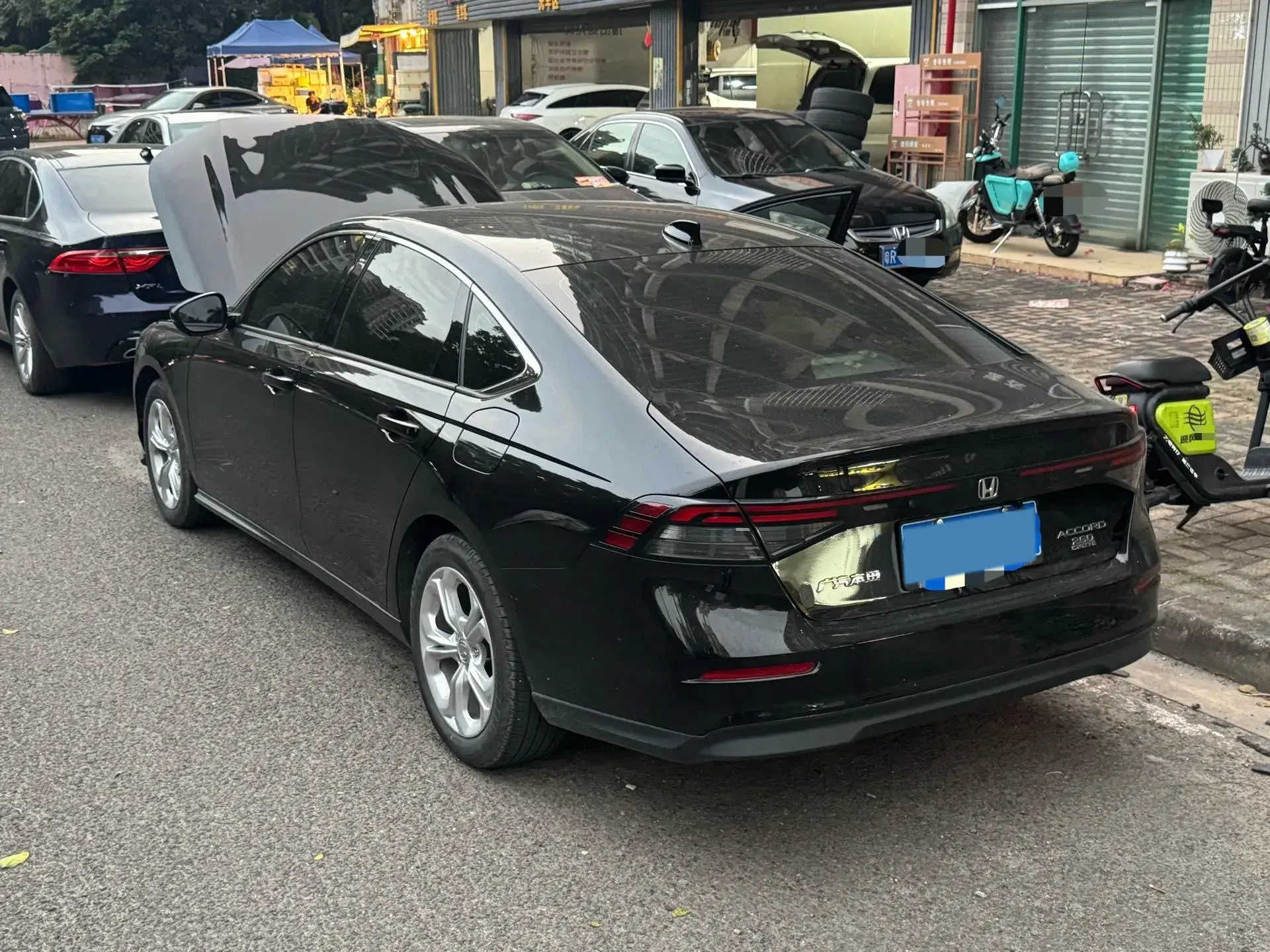 2023 HONDA ACCORD thumbnail 2