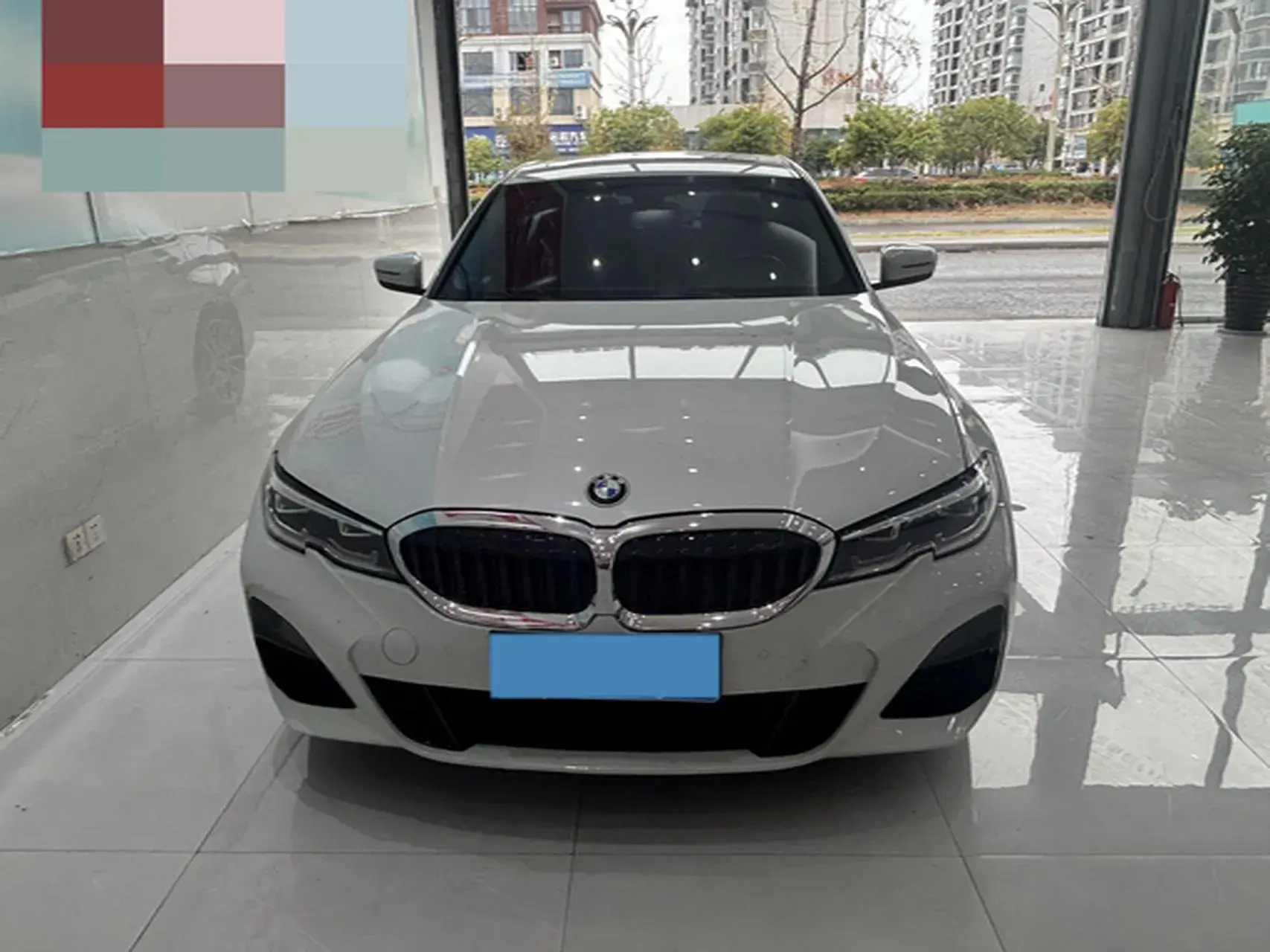 2021 BMW 3 thumbnail 2