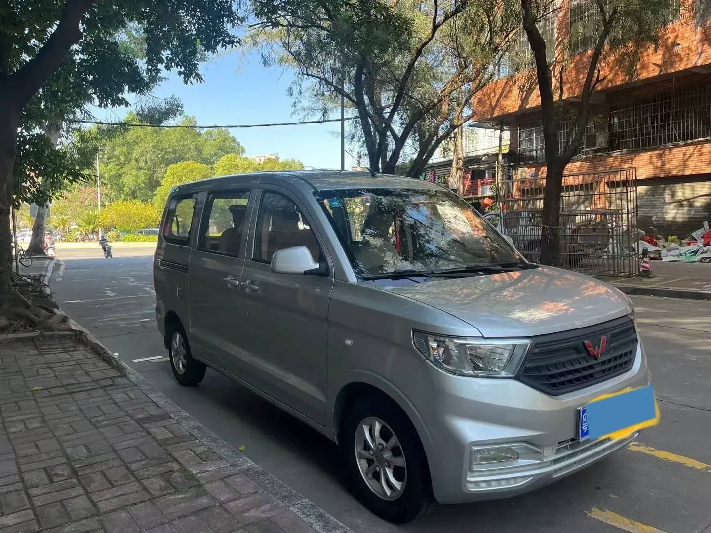 2019 WULING HONGGUANG thumbnail 3