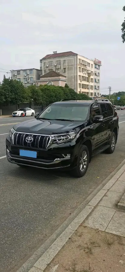 2019 Toyota Land Cruiser Prado 3.5L 280HP V6 6AT