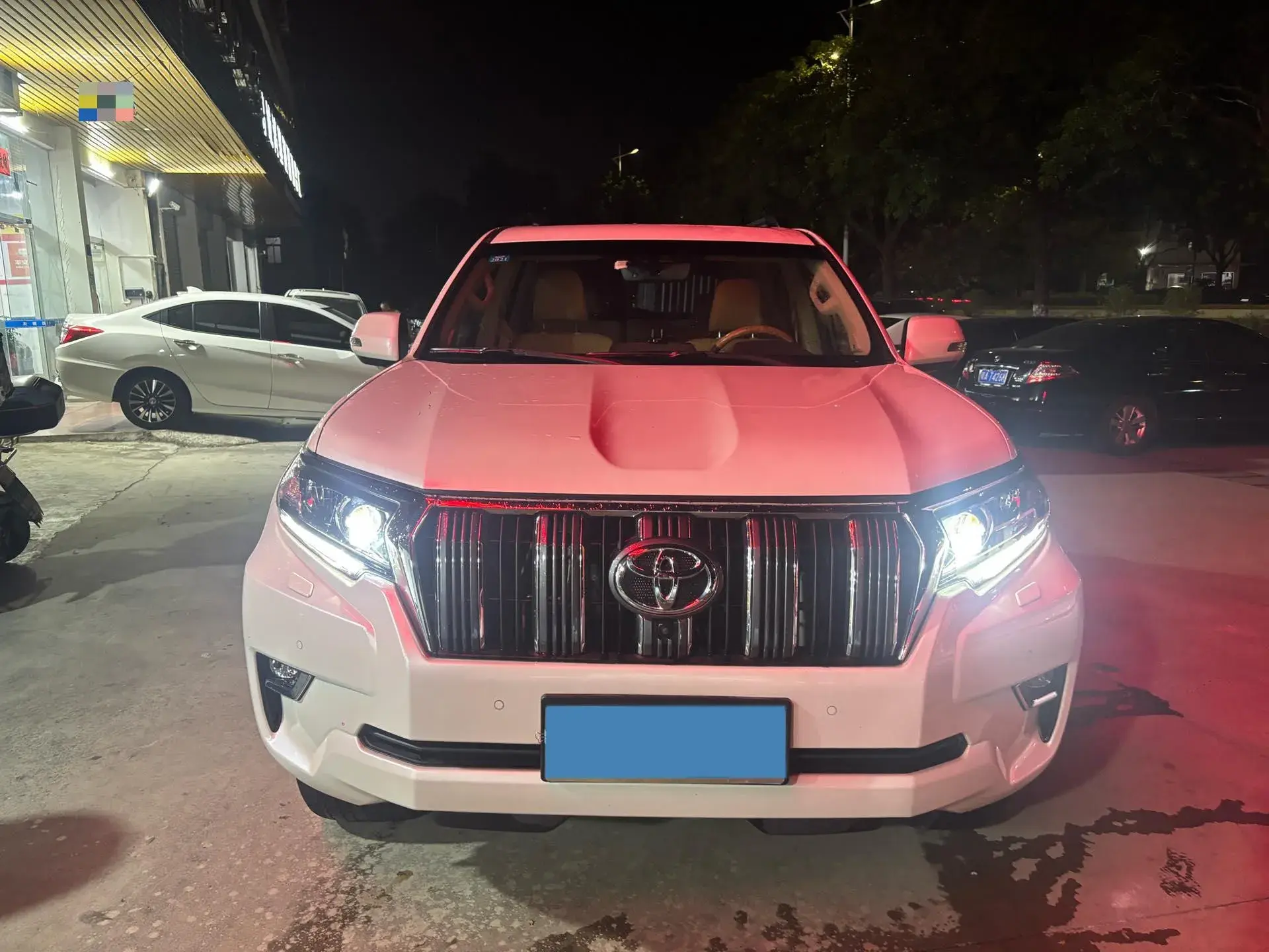 2018 TOYOTA LAND thumbnail 2