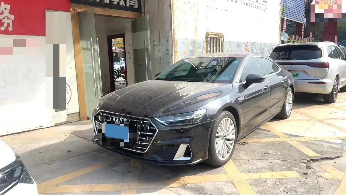 2022 Audi A7L 2.0T 245HP L4 7DCT