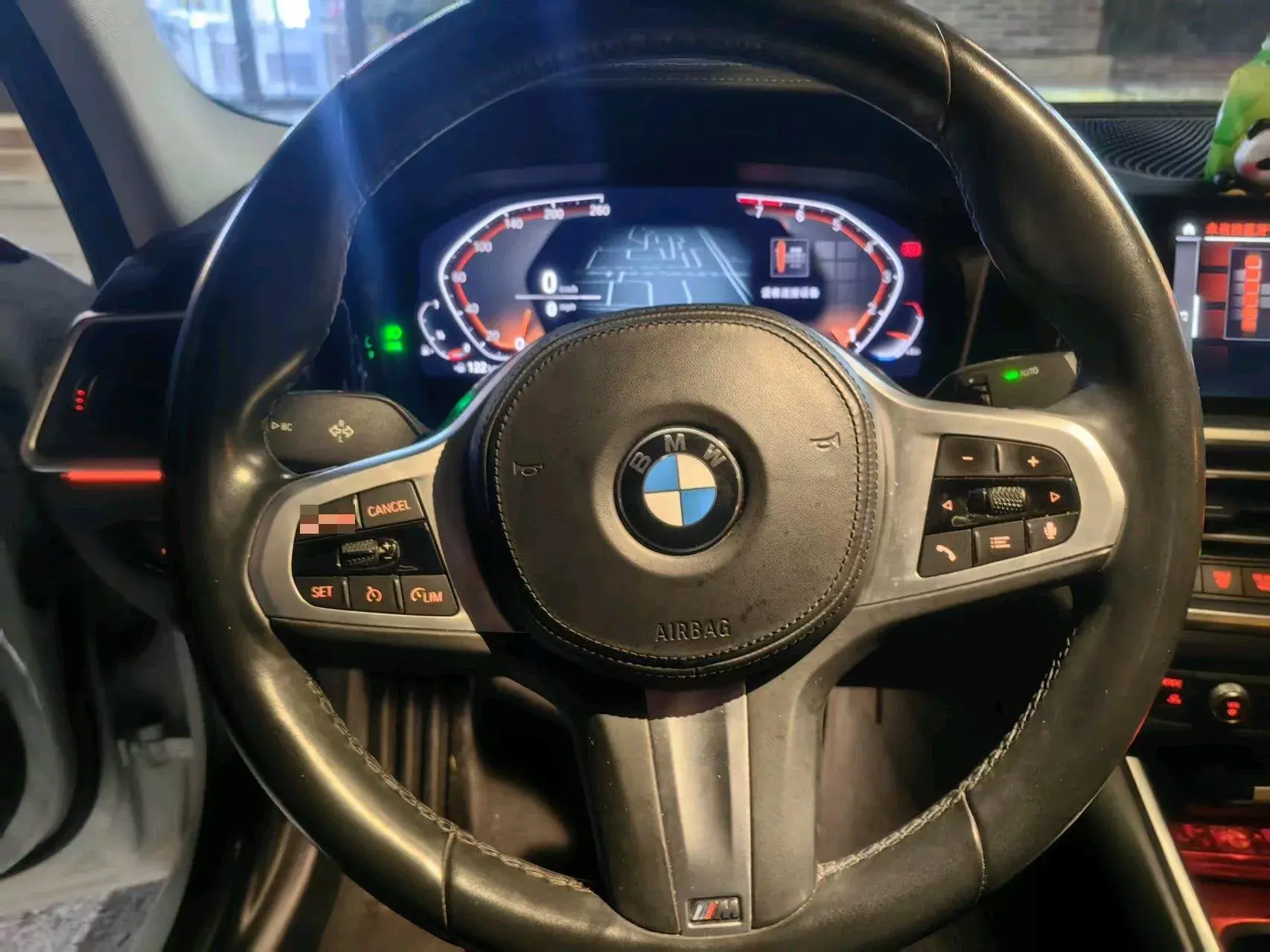 2022 BMW 3 thumbnail 4