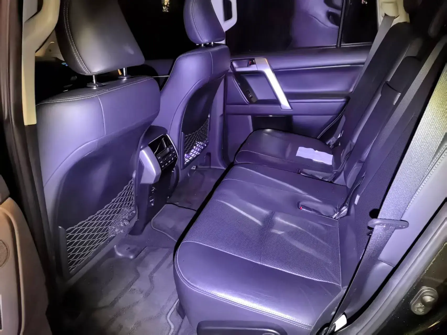 2018 TOYOTA LAND thumbnail 3