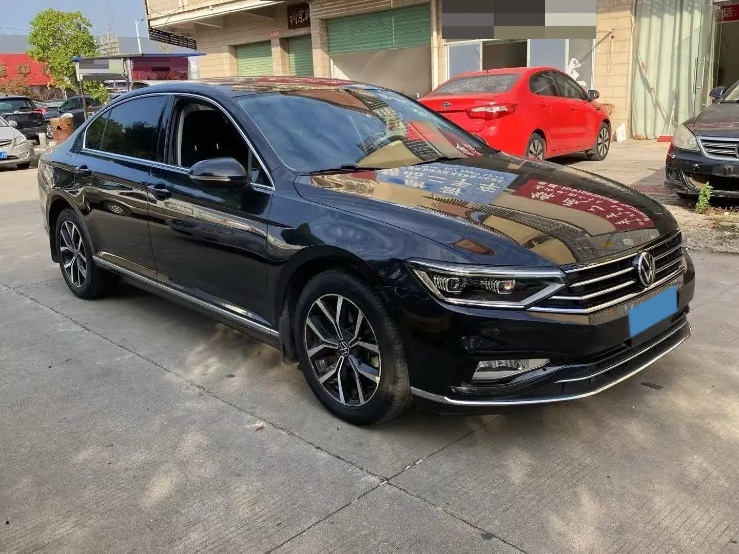 2023 VOLKSWAGEN MAGOTAN thumbnail 3