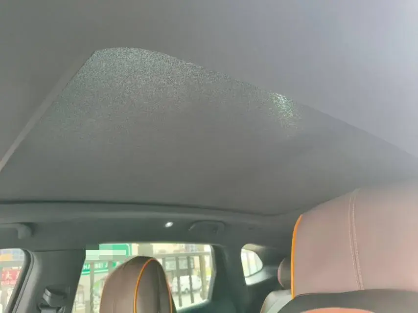 2024 BYD SONG thumbnail 3