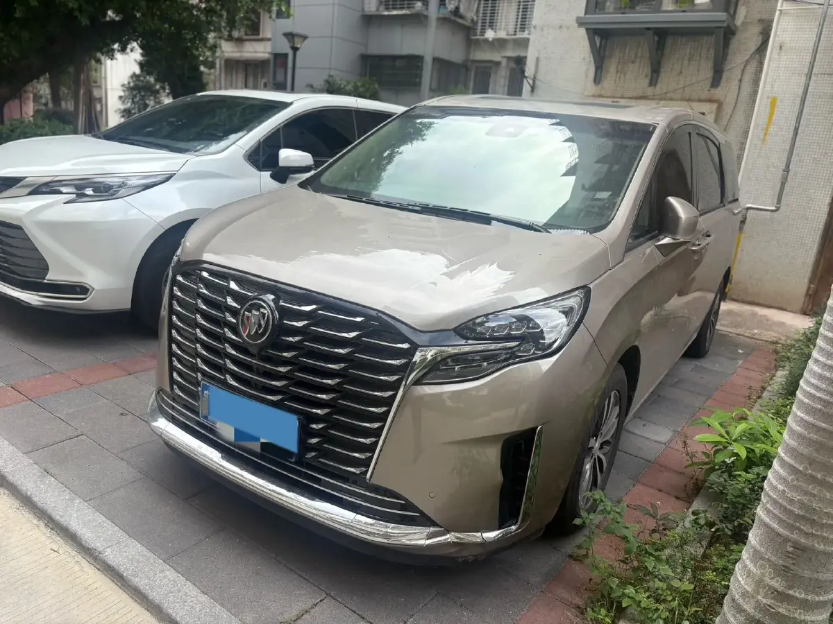 2023 Buick GL8 2.0T 237HP L4 9AT