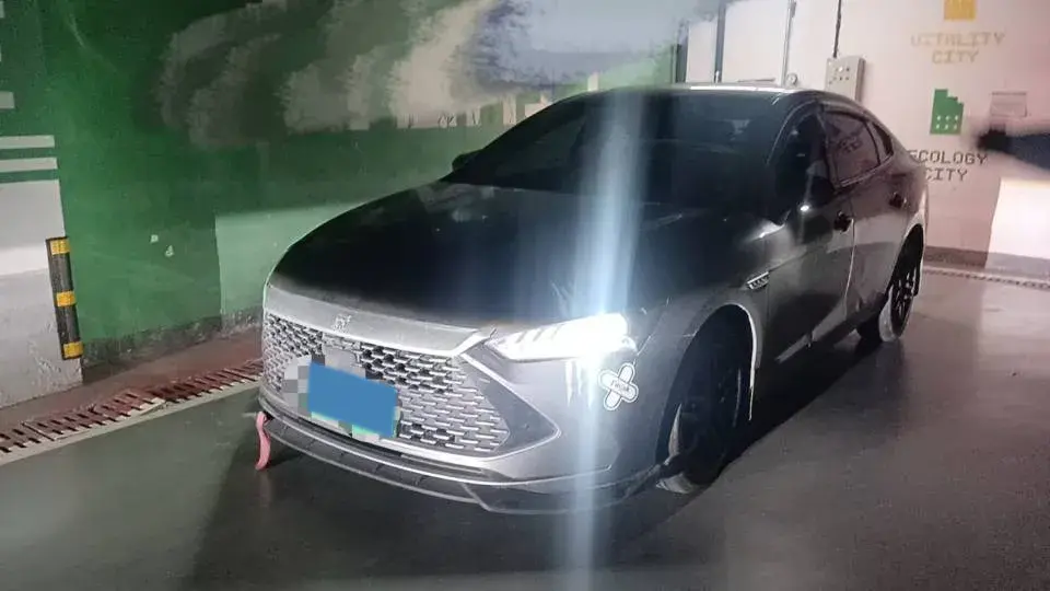 2021 BYD Qin Plus 1.5L 110HP L4 E-CVT PHEV 18.32KWH