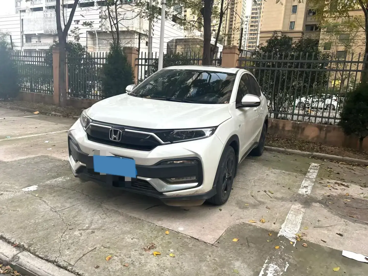 2021 HONDA XR-V view 1