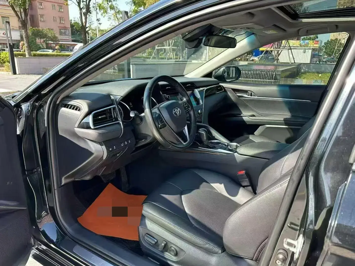 2019 TOYOTA CAMRY thumbnail 4