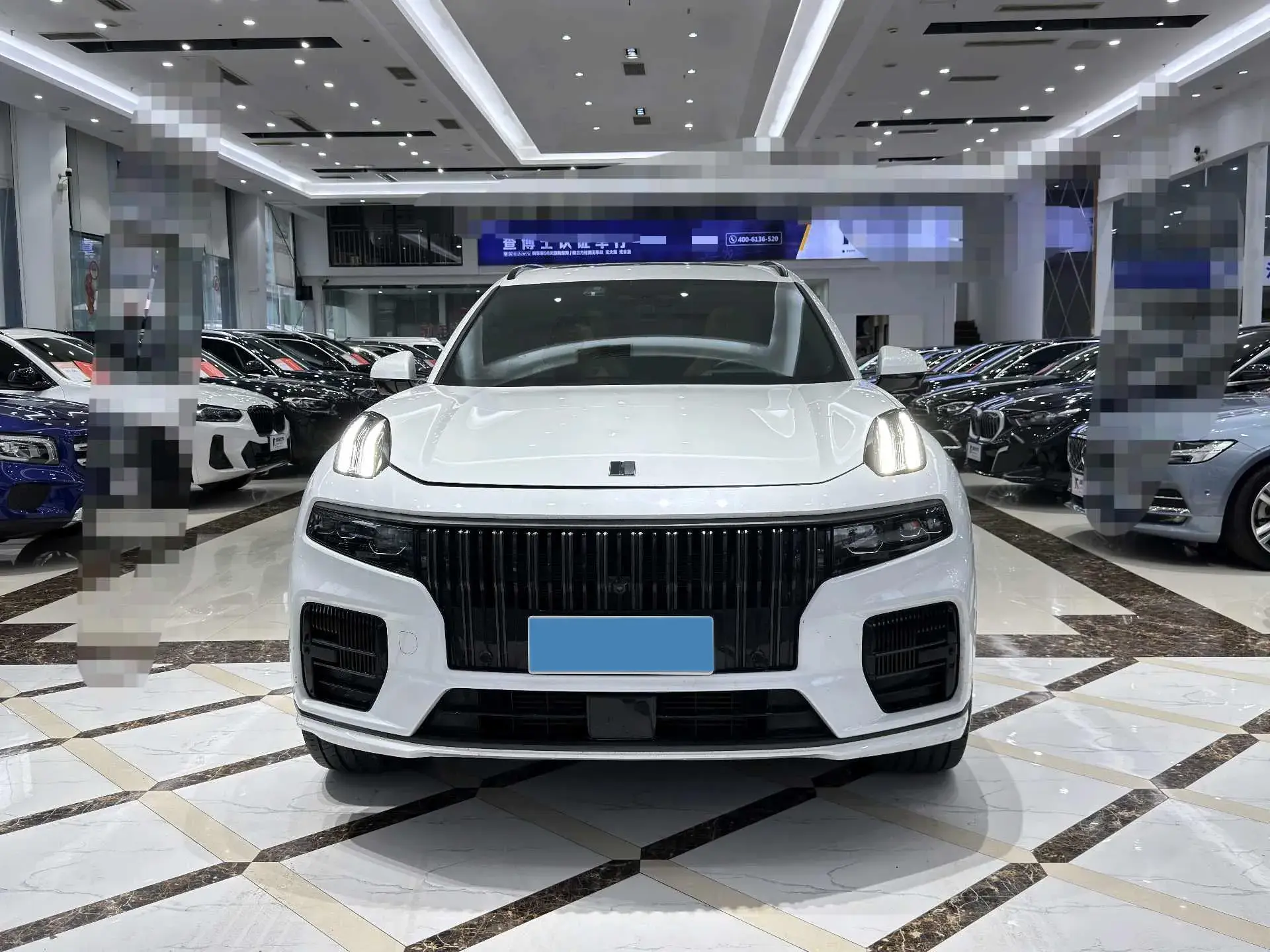 2021 LYNK&CO 09 thumbnail 2