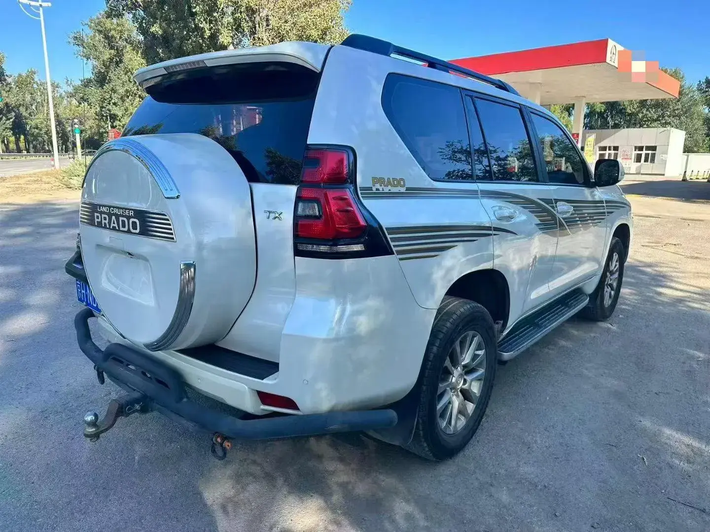 2018 TOYOTA LAND thumbnail 4