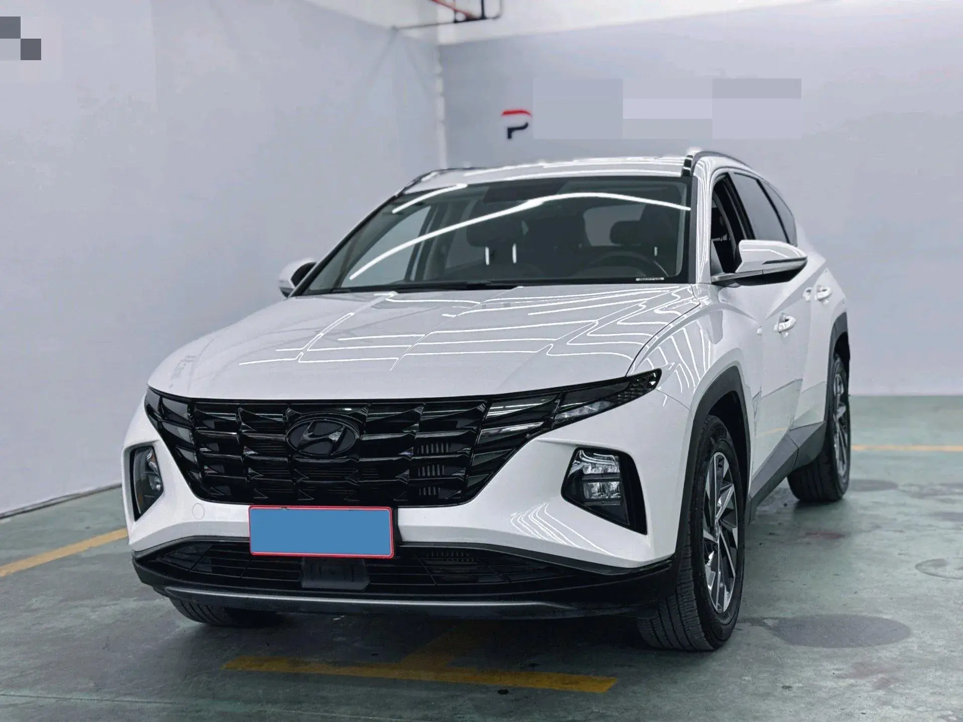 2023 HYUNDAI TUCSON view 1