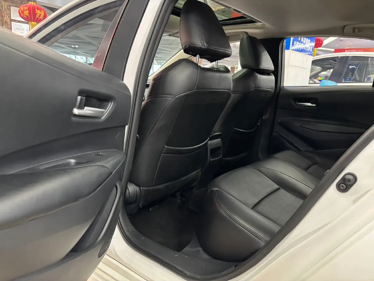 2021 Toyota Corolla 1.2T 116HP L4 CVT,autocango,china used car exporter,china ev exporter,chinese used car exporter,chinese used ev exporter