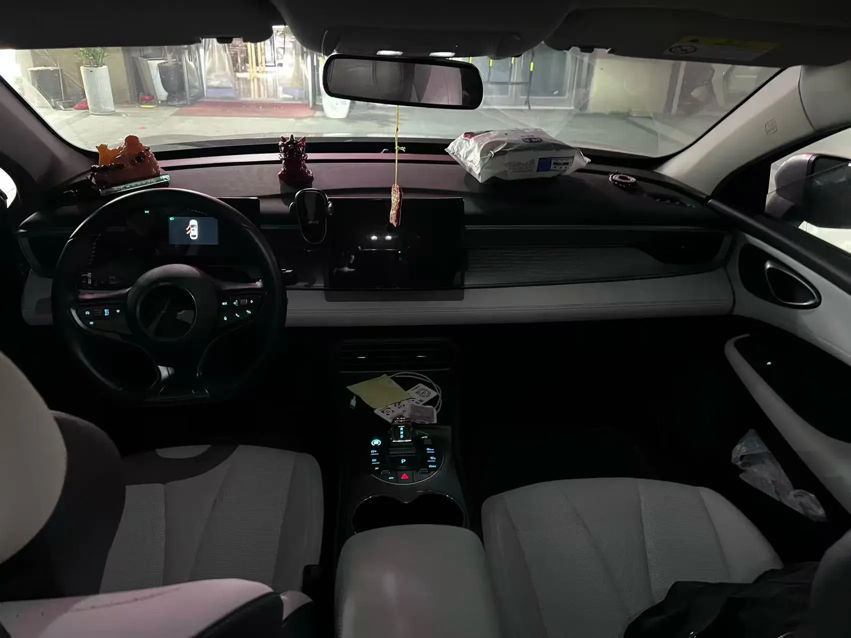 2025 BYD SEAL05 thumbnail 4