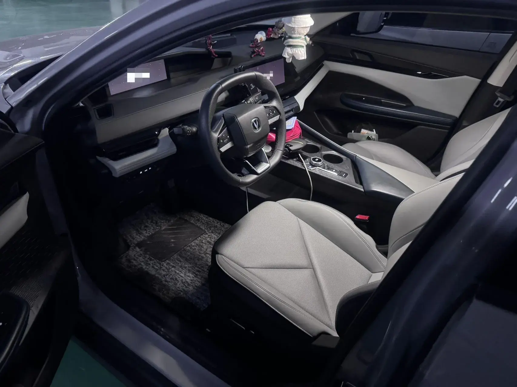 2023 CHANGAN UNI-V thumbnail 3