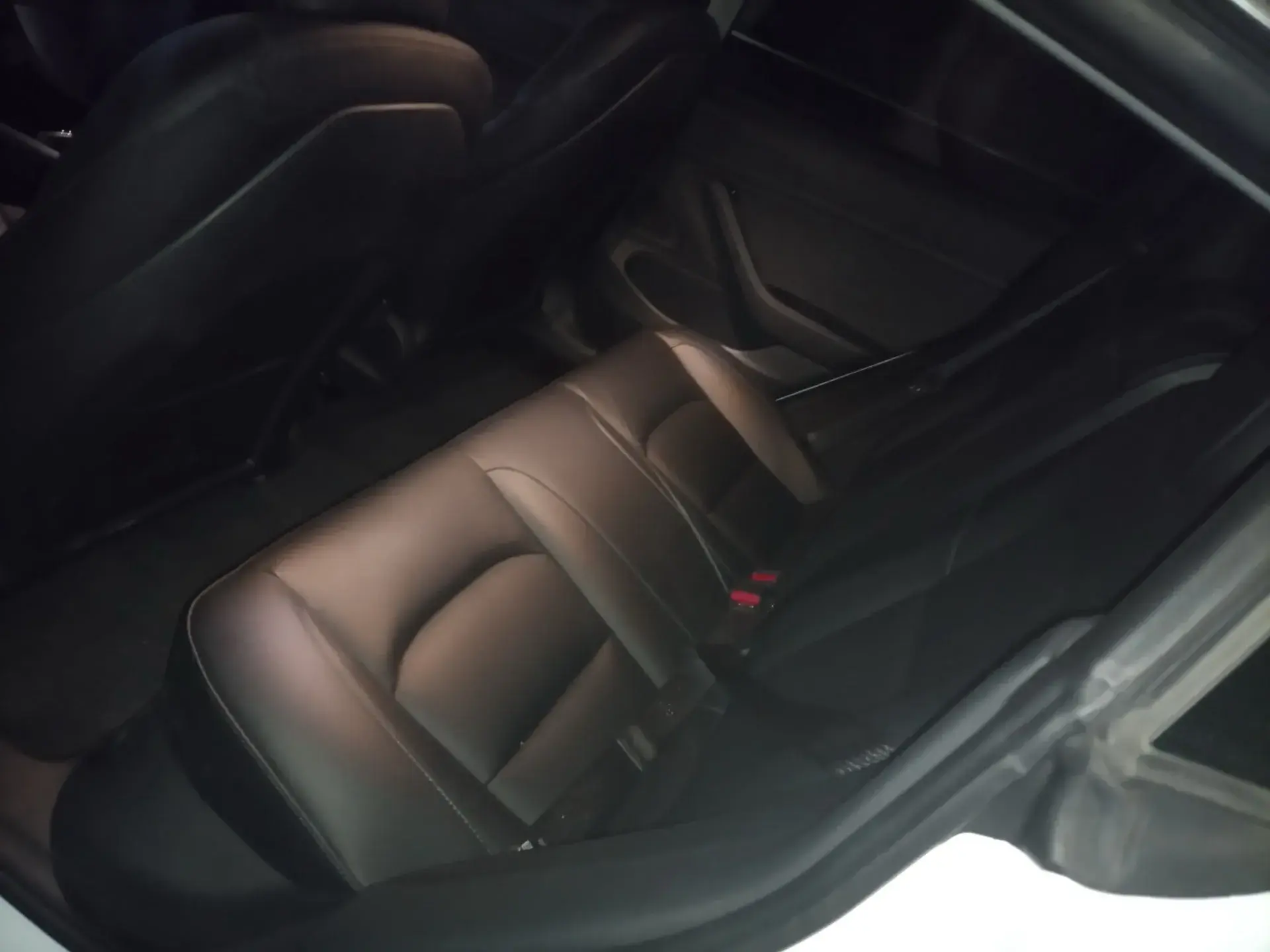 2020 TESLA MODEL thumbnail 4