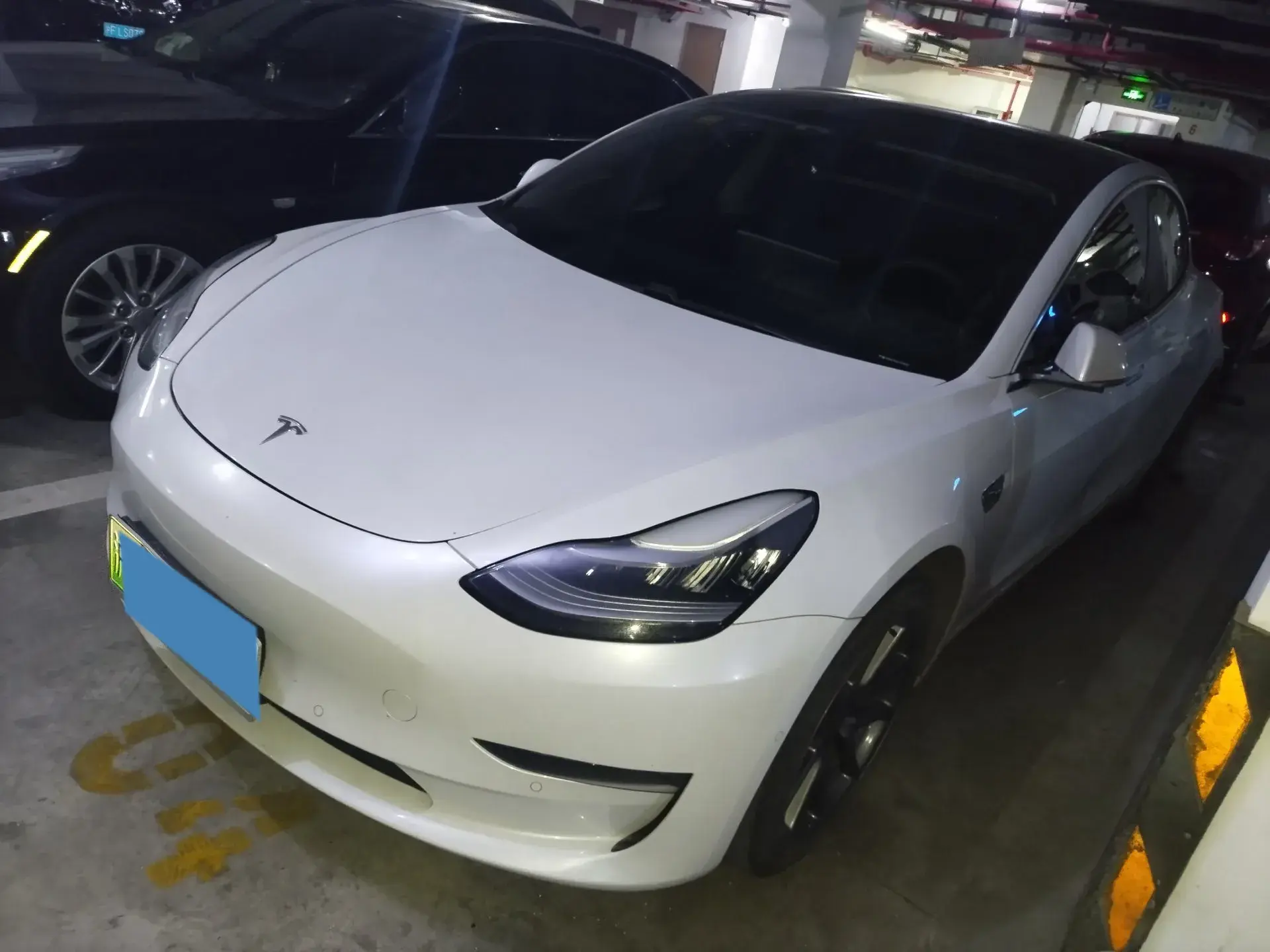 2020 TESLA MODEL view 1