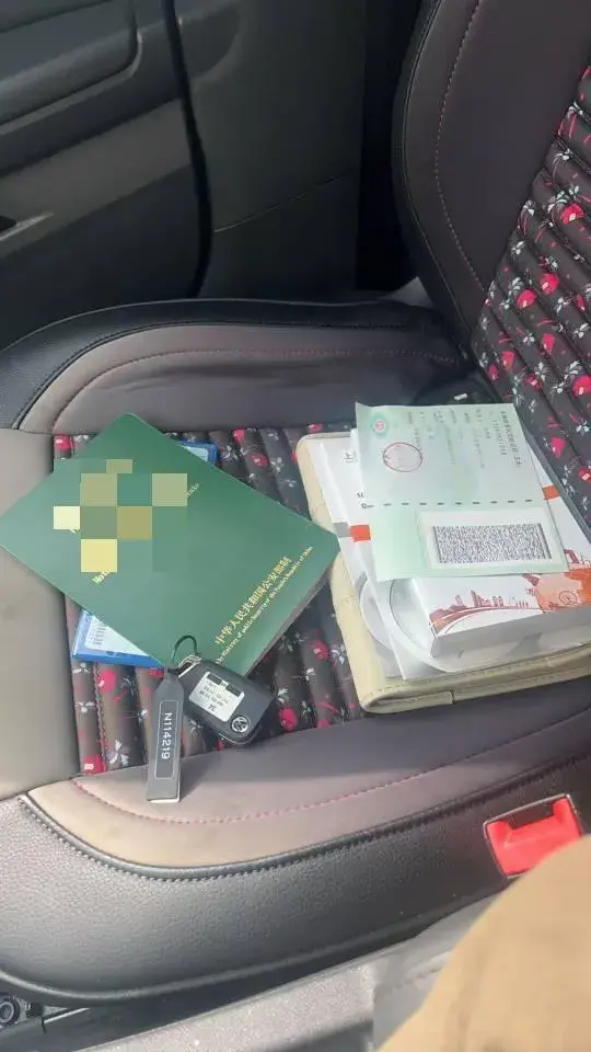 2017 VOLKSWAGEN LAMANDO thumbnail 4