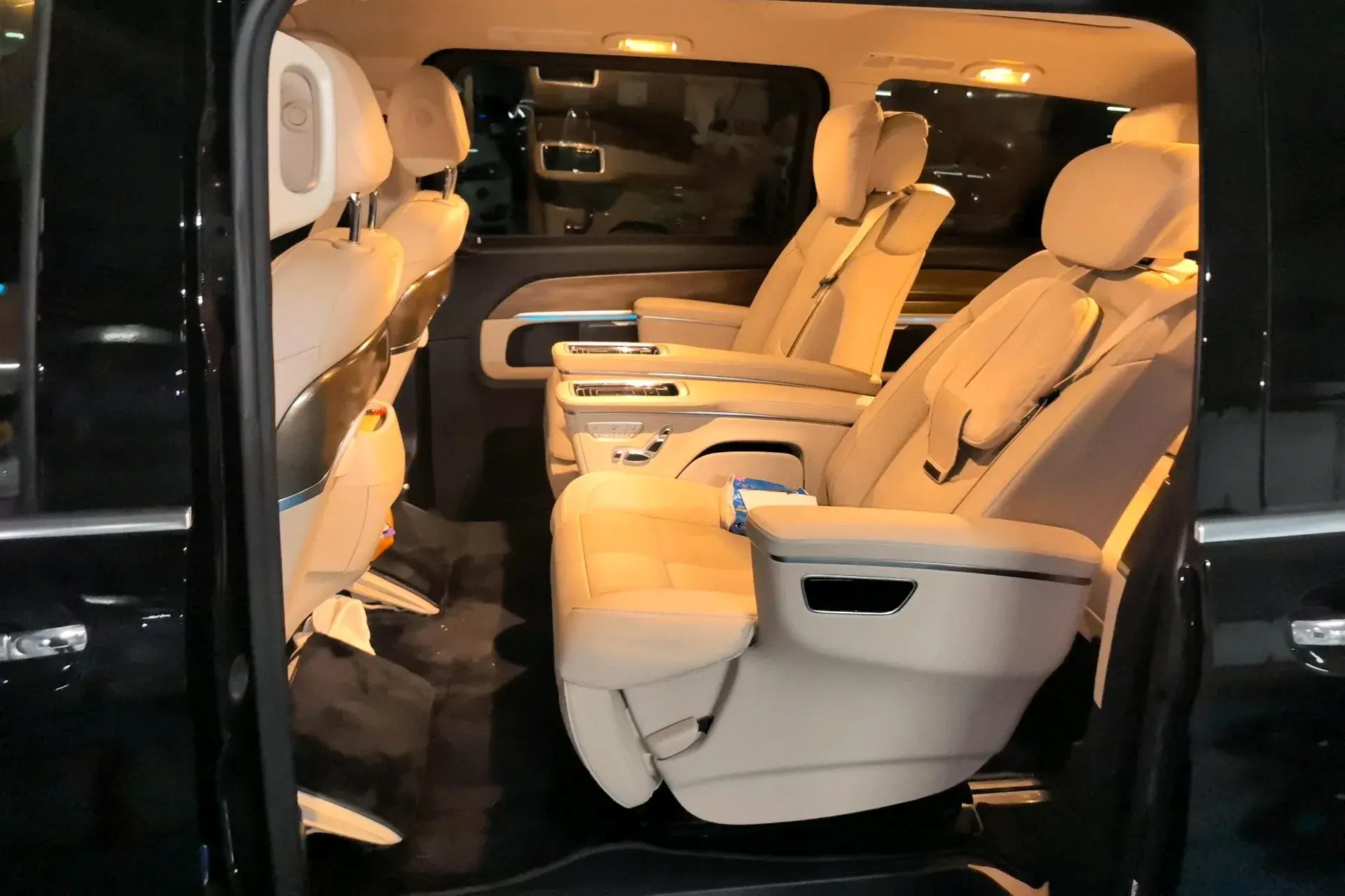 2020 MERCEDES-BENZ V thumbnail 3