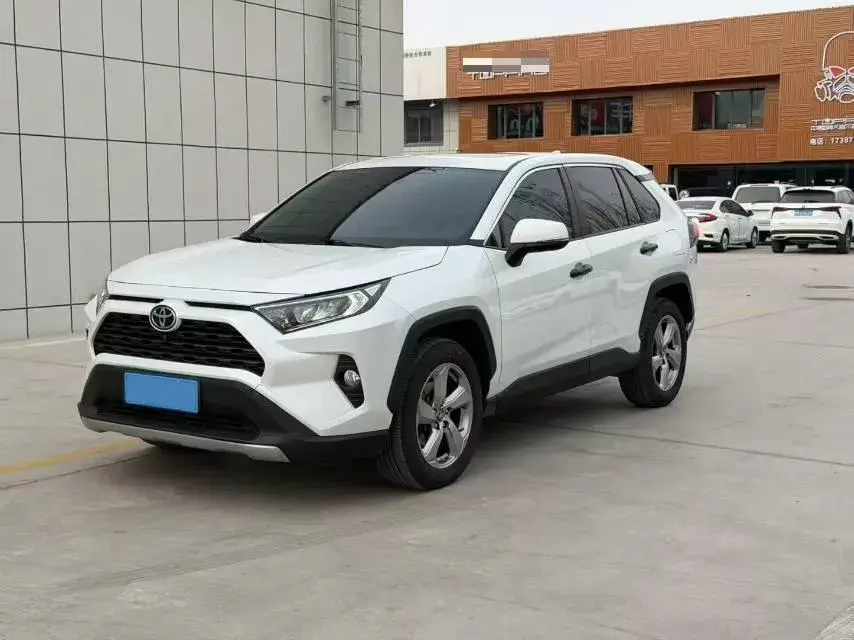 2021 Toyota RAV4 2.0L 171HP L4 CVT