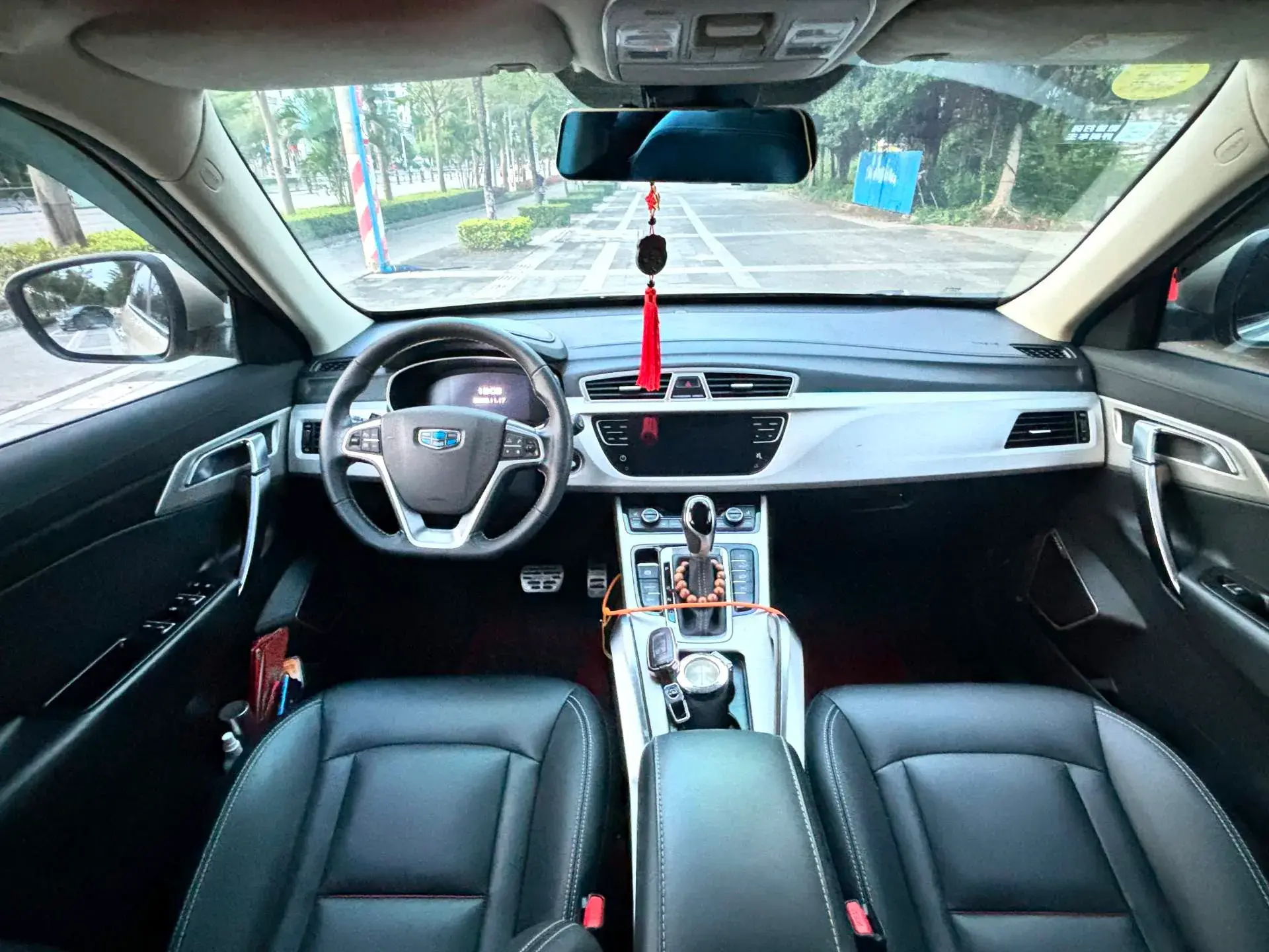 2016 GEELY AZKARRA thumbnail 4