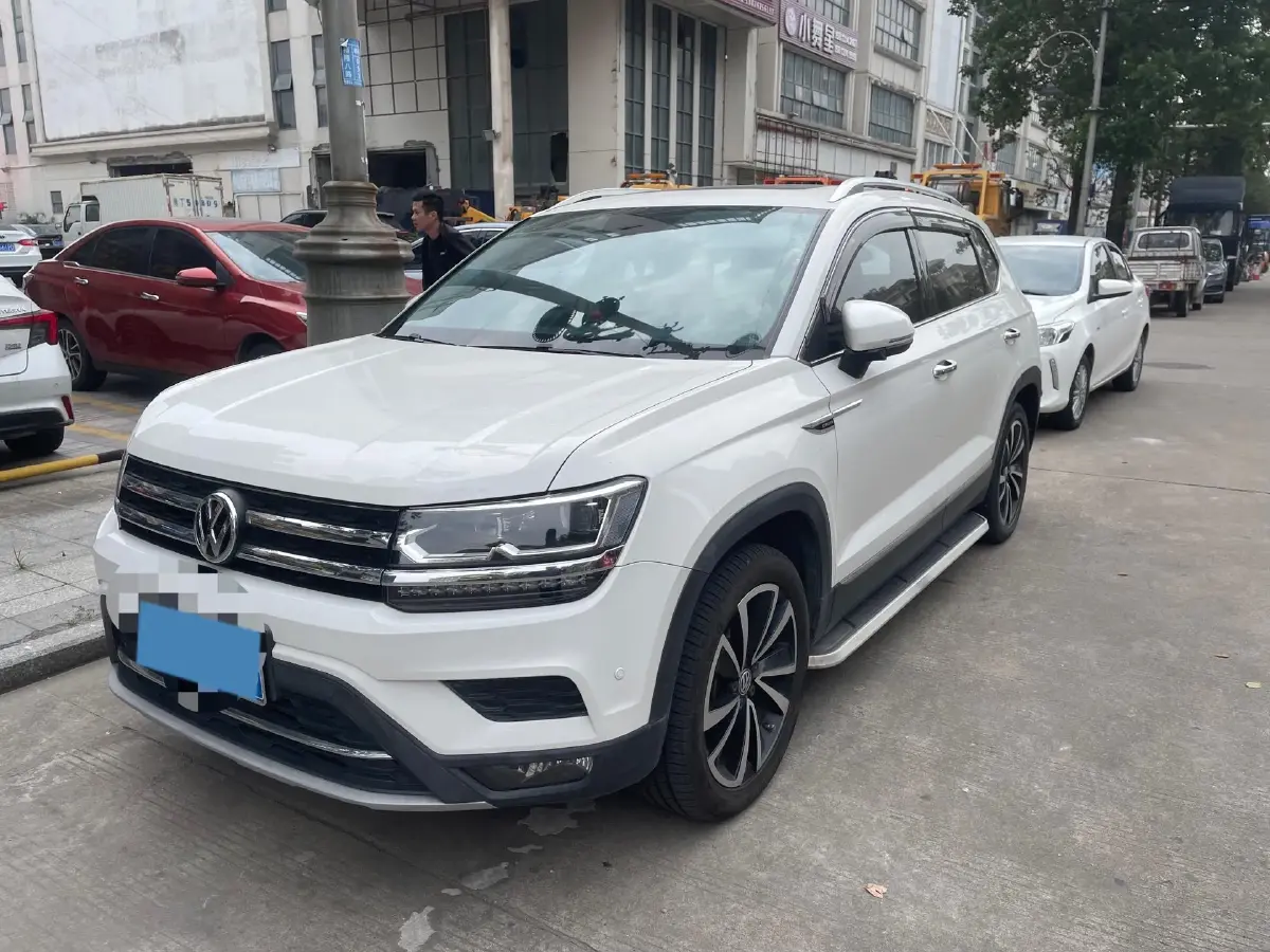 2019 Volkswagen Tharu 2.0T 186HP L4 7DCT