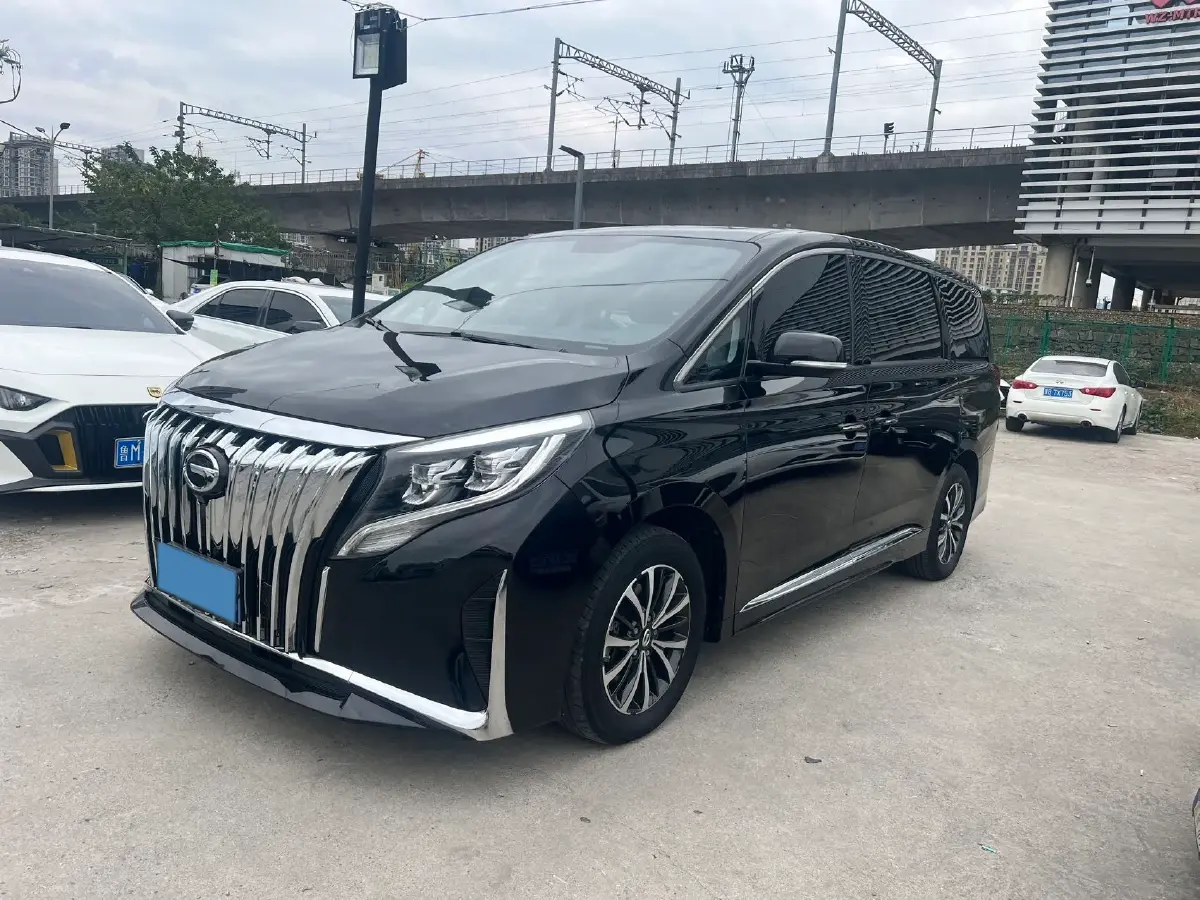 2023 GAC Trumpchi M8 2.0T 252HP L4 8AT