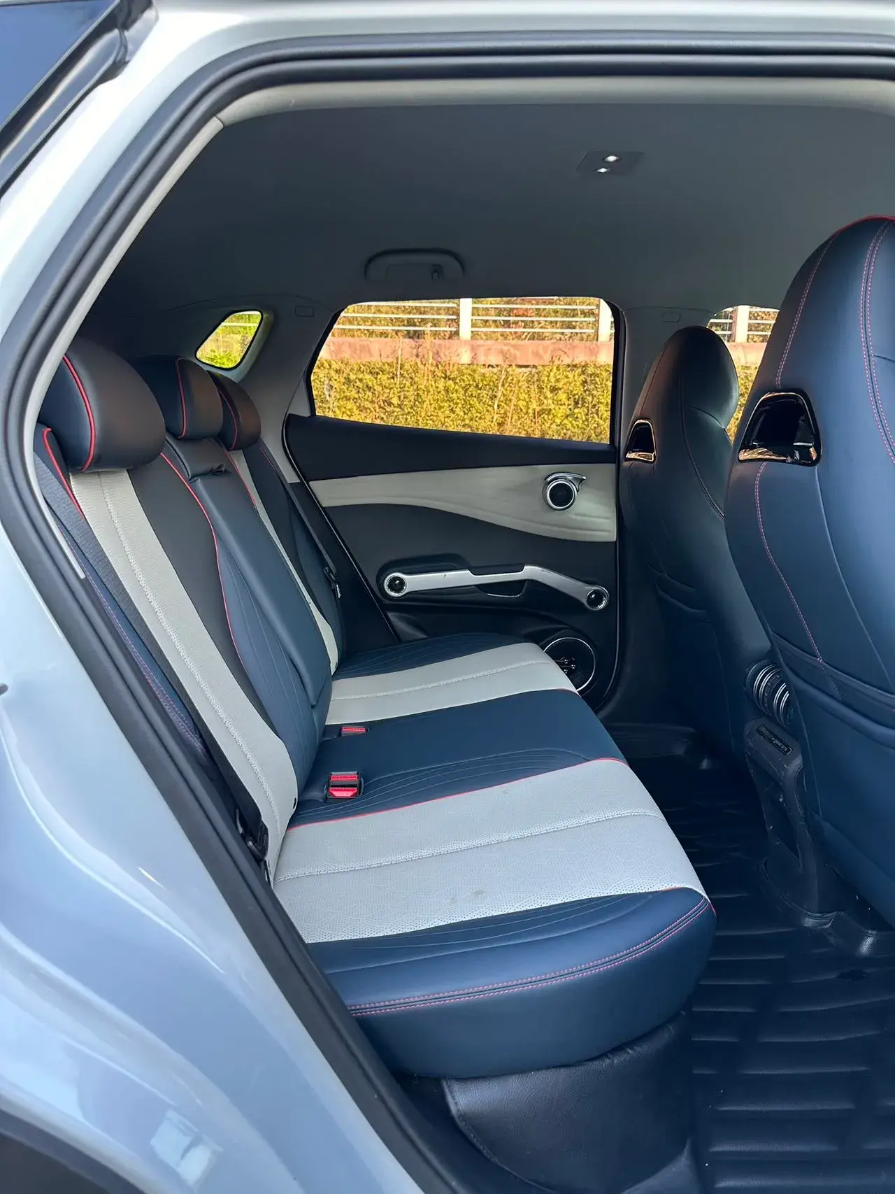 2022 BYD YUAN thumbnail 4