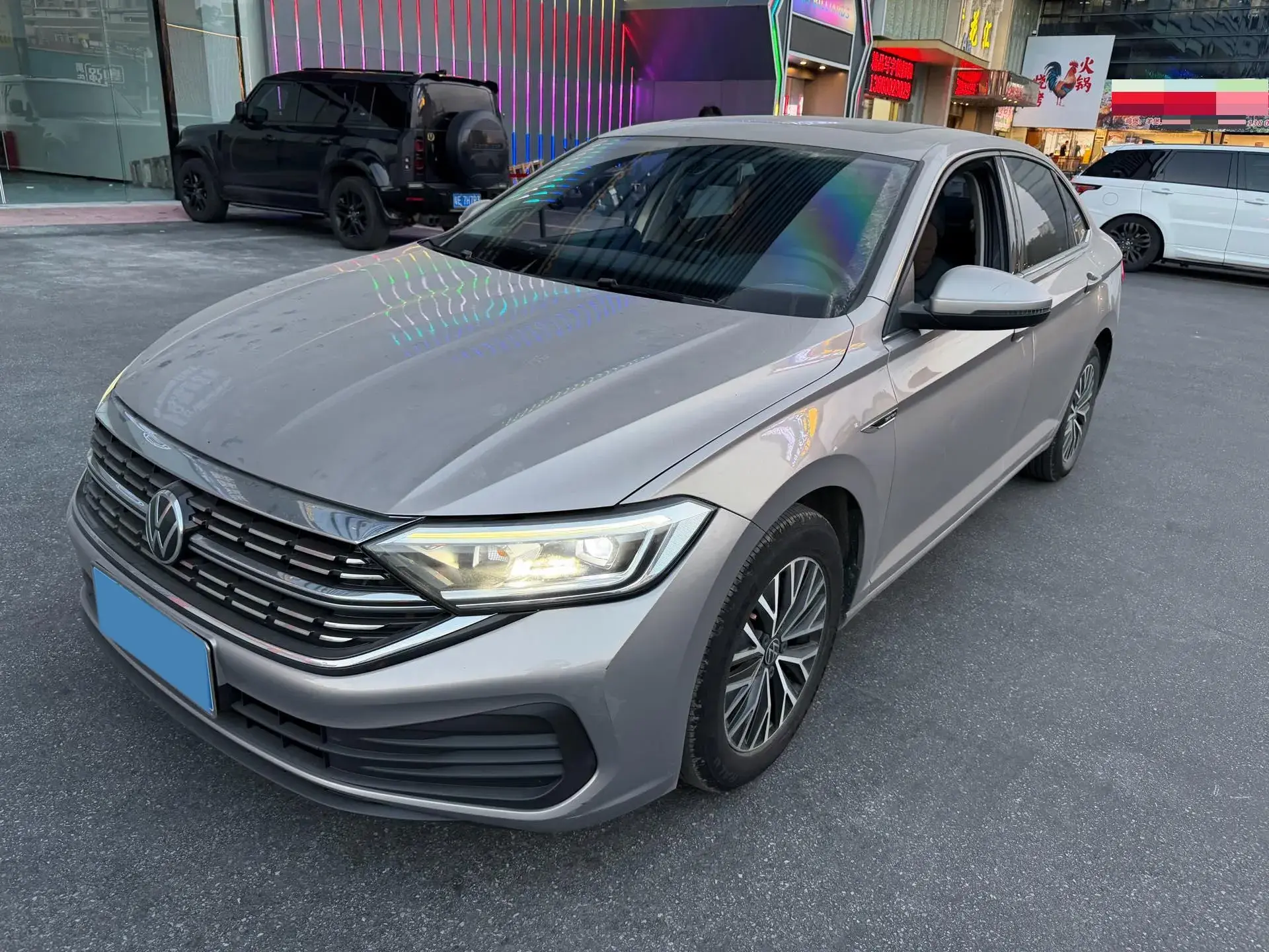 2023 VOLKSWAGEN SAGITAR view 1