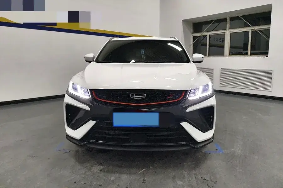 2021 GEELY COOLRAY thumbnail 3