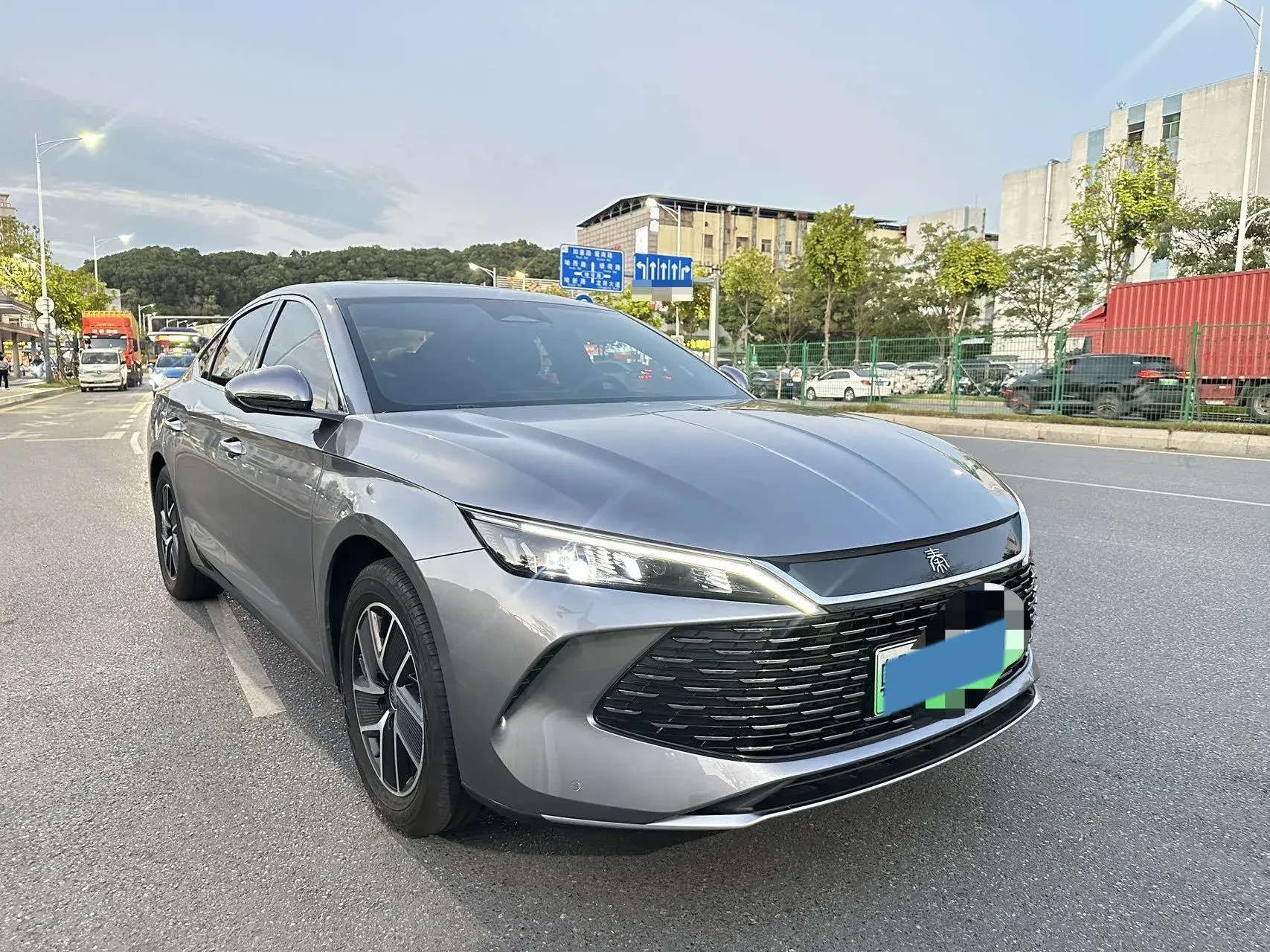 2024 BYD QIN thumbnail 3